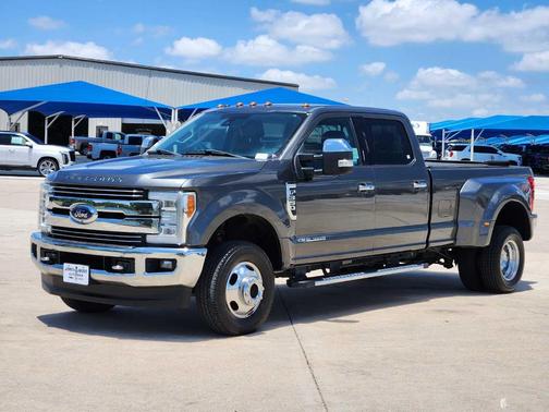 2017 Ford F-350 Lariat Super Duty