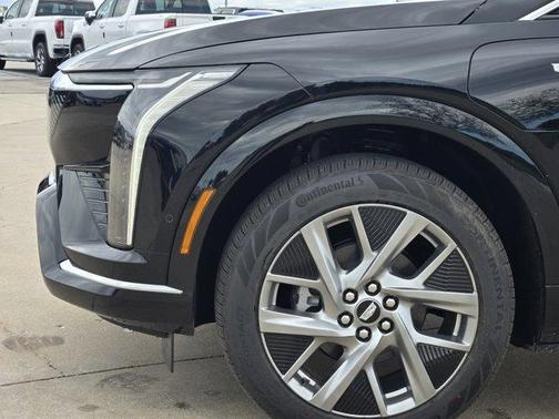 2025 Cadillac OPTIQ Luxury
