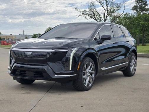 2025 Cadillac OPTIQ Luxury