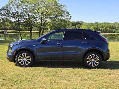 2022 Cadillac XT4 Sport