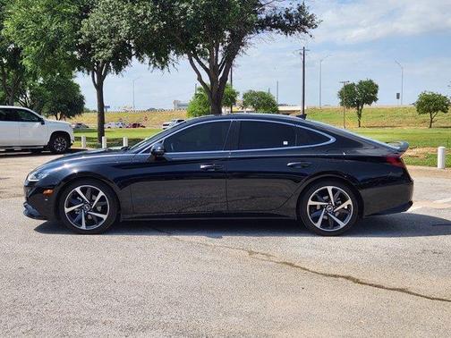 2021 Hyundai SONATA SEL Plus