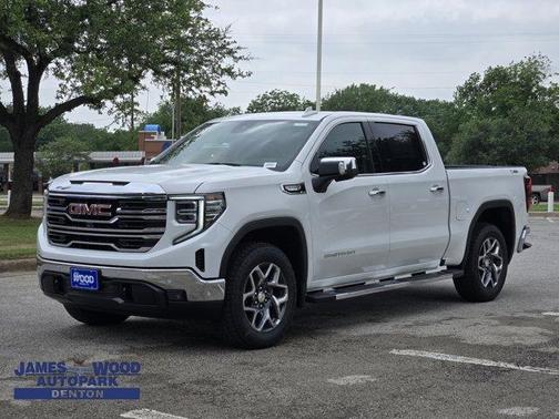 2025 GMC Sierra 1500 SLT