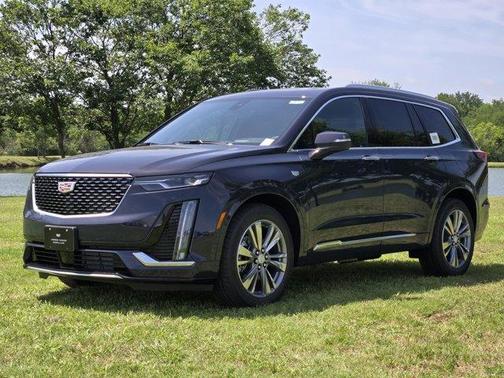 2025 Cadillac XT6 Premium Luxury FWD
