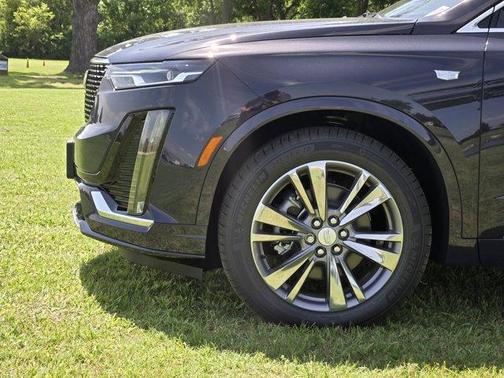2025 Cadillac XT6 Premium Luxury FWD