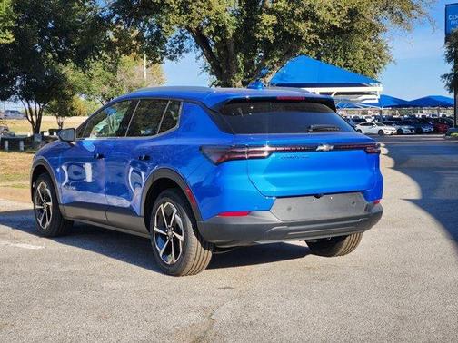 2026 Chevrolet Equinox EV LT 2