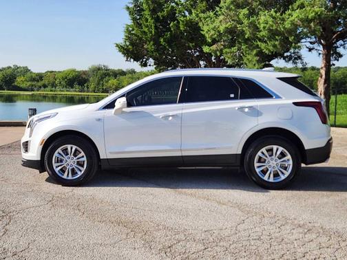 2023 Cadillac XT5 Luxury