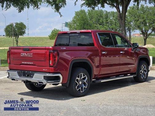 2025 GMC Sierra 1500 SLT