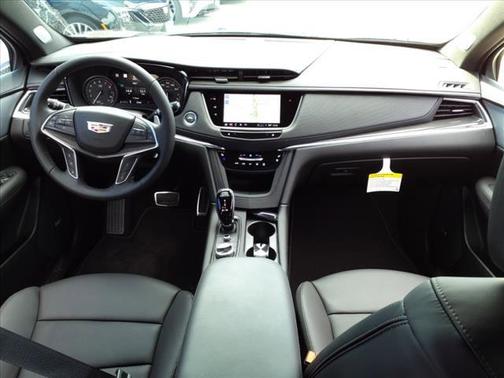 2024 Cadillac XT5 Sport