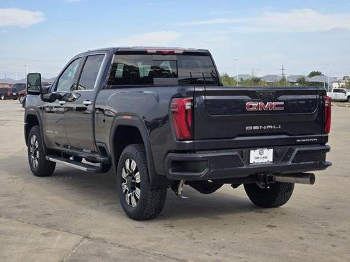 2026 GMC Sierra 2500 Denali