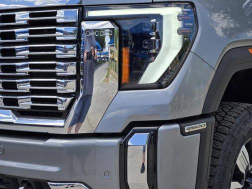 2025 GMC Sierra 2500 Denali