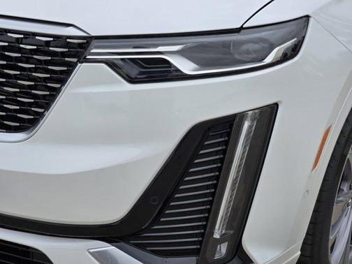 2025 Cadillac XT6 Premium Luxury FWD
