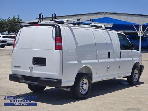 2025 Chevrolet Express 2500 Work Van