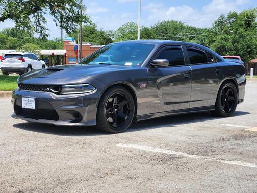 2019 Dodge Charger Scat Pack