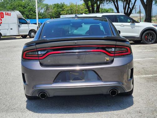 2019 Dodge Charger Scat Pack