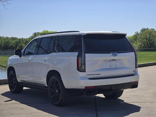 2023 Cadillac Escalade Sport Platinum