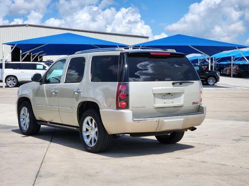 2013 GMC Yukon Denali