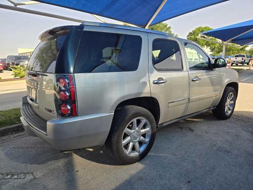 2013 GMC Yukon Denali