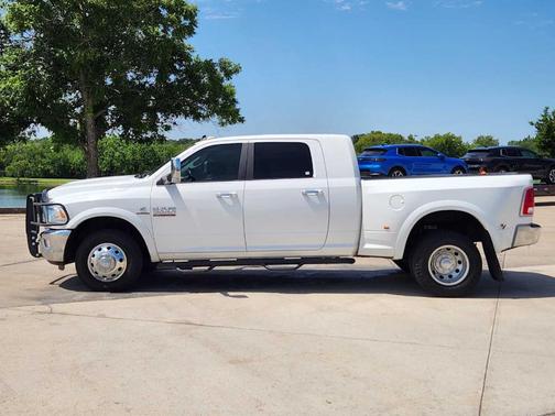 2017 RAM 3500 Laramie