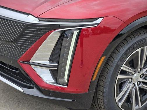 2025 Cadillac LYRIQ Luxury