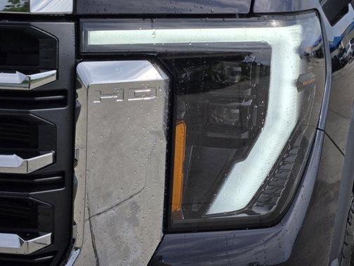 2025 GMC Sierra 2500 SLE