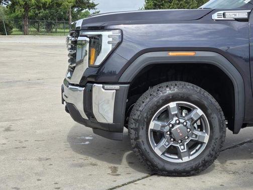 2025 GMC Sierra 2500 SLE