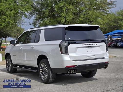 2025 Chevrolet Suburban Z71