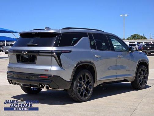 2025 Chevrolet Traverse RS