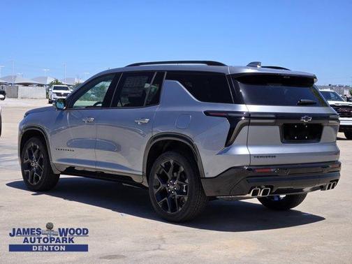 2025 Chevrolet Traverse RS