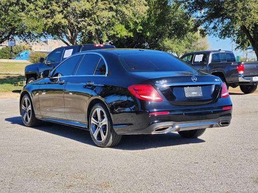 2019 Mercedes-Benz E-Class E 300