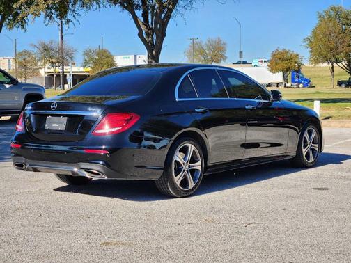 2019 Mercedes-Benz E-Class E 300