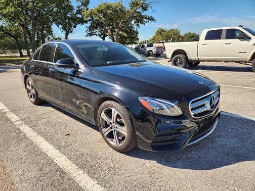2019 Mercedes-Benz E-Class E 300