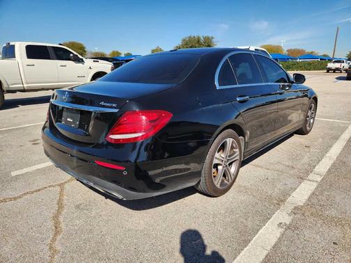 2019 Mercedes-Benz E-Class E 300