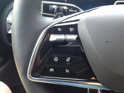 2025 Cadillac LYRIQ Luxury