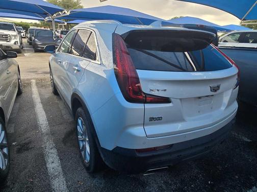 2023 Cadillac XT4 Luxury