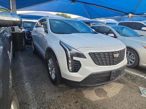 2023 Cadillac XT4 Luxury