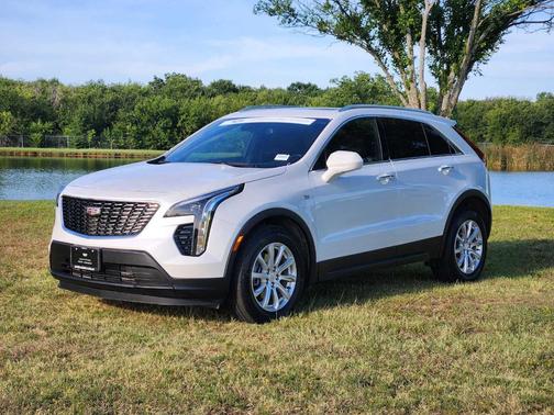 2023 Cadillac XT4 Luxury