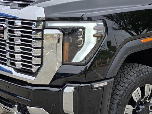 2025 GMC Sierra 2500 Denali