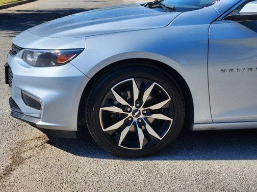 2017 Chevrolet Malibu 1LT