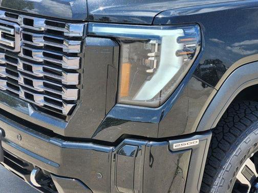 2025 GMC Sierra 2500 Denali Ultimate