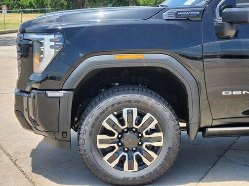 2025 GMC Sierra 2500 Denali Ultimate