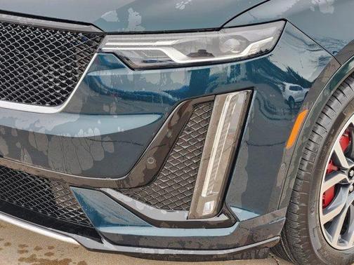 2025 Cadillac XT6 Sport AWD