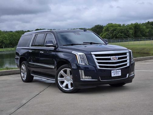 2020 Cadillac Escalade ESV Premium Luxury