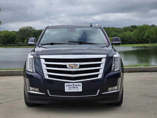 2020 Cadillac Escalade ESV Premium Luxury