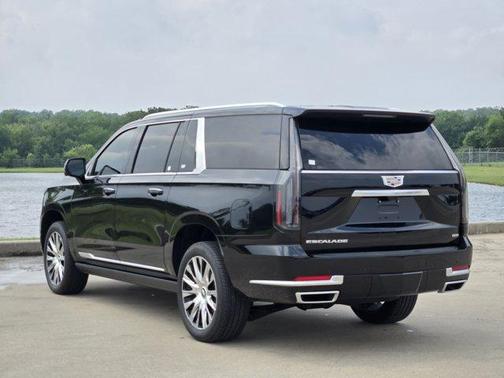 2025 Cadillac Escalade ESV Premium Luxury Platinum