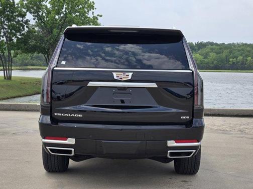 2025 Cadillac Escalade ESV Premium Luxury Platinum