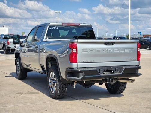 2026 Chevrolet Silverado 2500 Custom