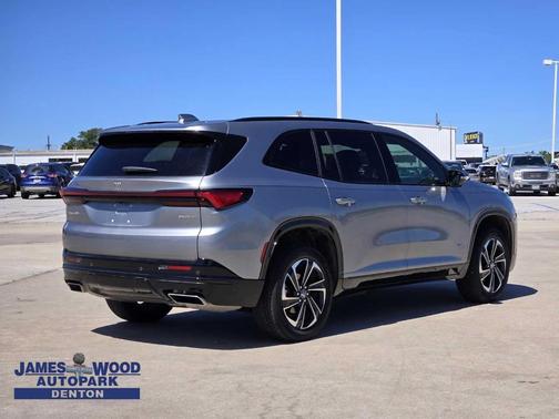 2025 Buick Enclave Sport Touring