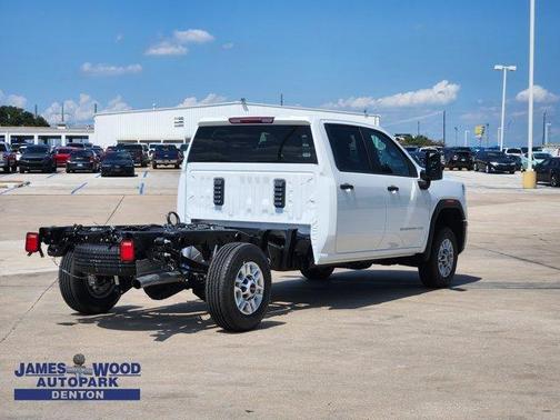 2025 GMC Sierra 2500 Pro
