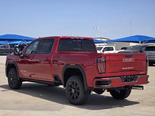 2025 GMC Sierra 2500 AT4