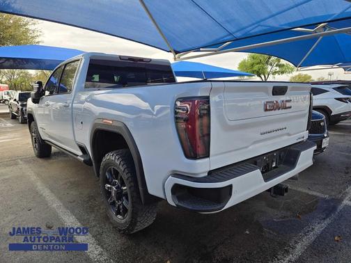 2024 GMC Sierra 2500 AT4